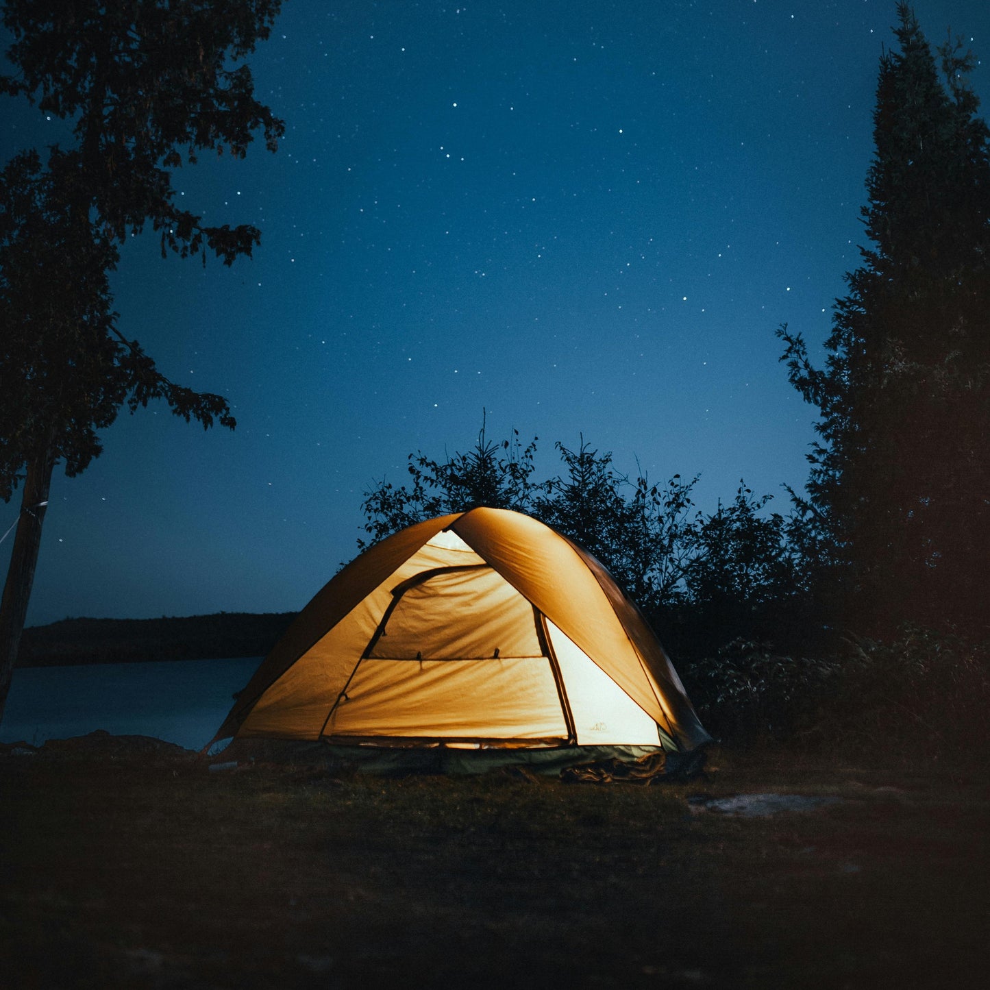3 in 1 Vesitiivis Hyttyskarkotin & Lyhty Ripustuskoukulla Kotiin ja Matkalle-Camping-EmiyoSuomi