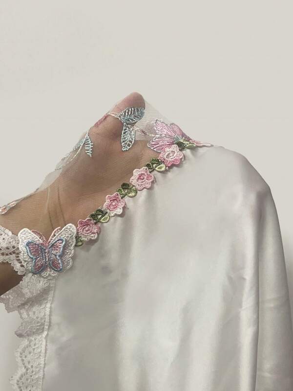 Alusvaatepuku Nathalie - Eleganssia ja mukavuutta - Naisten muoti-Mekot-EmiyoSuomi