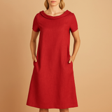 Alinna – Pehmeä pellavamekko taskuilla