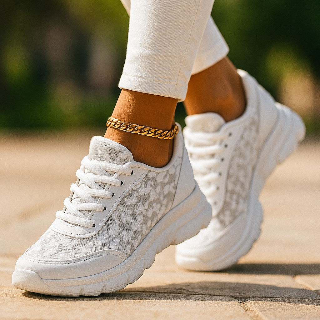 Elegante Witte Mandjes - Ademend Sneakers - Voor Dames