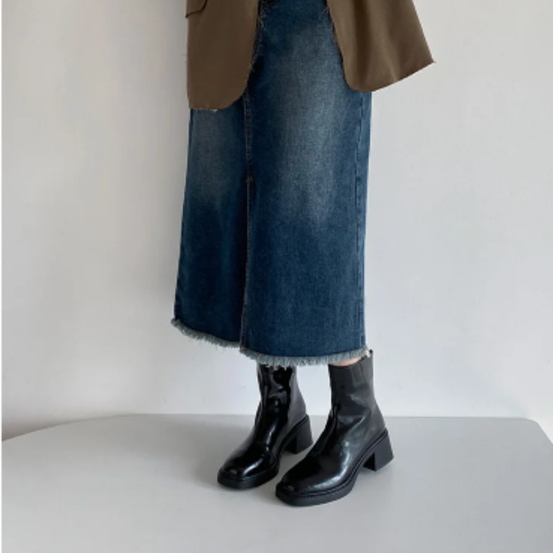 Naisten nilkkurit - Neliönmuotoinen kärki - Loivakorko - EmiyoSuomi