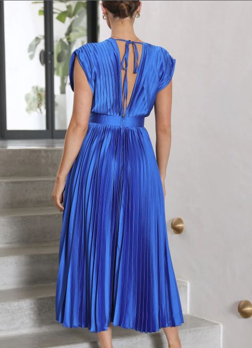 Cléophée - Elegantti ja hienostunut pitkä mekko-Mekot-EmiyoSuomi