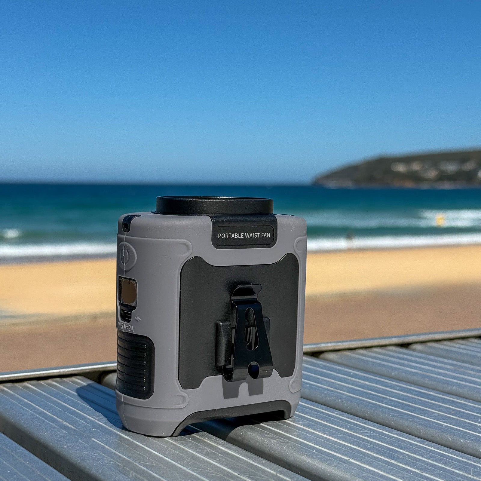 3 - in - 1 Vyötuulettaja, jossa on Taskulamppu ja Powerbank - EmiyoSuomi - jäähdytys