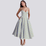 Korsettimainen midimekko - Naisellinen kukkainen malli-Mekot-EmiyoSuomi