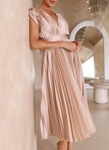 Cléophée - Elegantti ja hienostunut pitkä mekko-Mekot-EmiyoSuomi