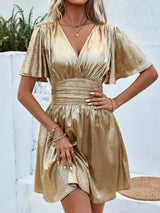 Fayruz - Minimekko V-pääntiellä - Volangihihnat-Mekot-EmiyoSuomi