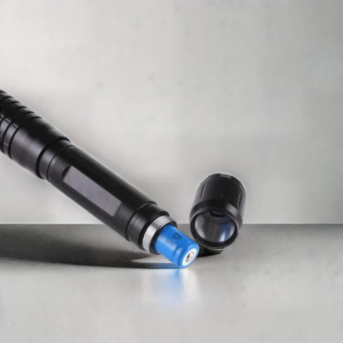 Tulinen Sininen Korkean Tehon Taktinen Laserlyhty – BlazeBeam-*Blazing Blue High-Power Tactical Laser Torch – BlazeBeam-EmiyoSuomi