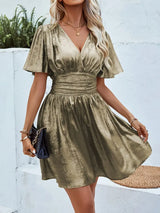 Fayruz - Minimekko V-pääntiellä - Volangihihnat-Mekot-EmiyoSuomi