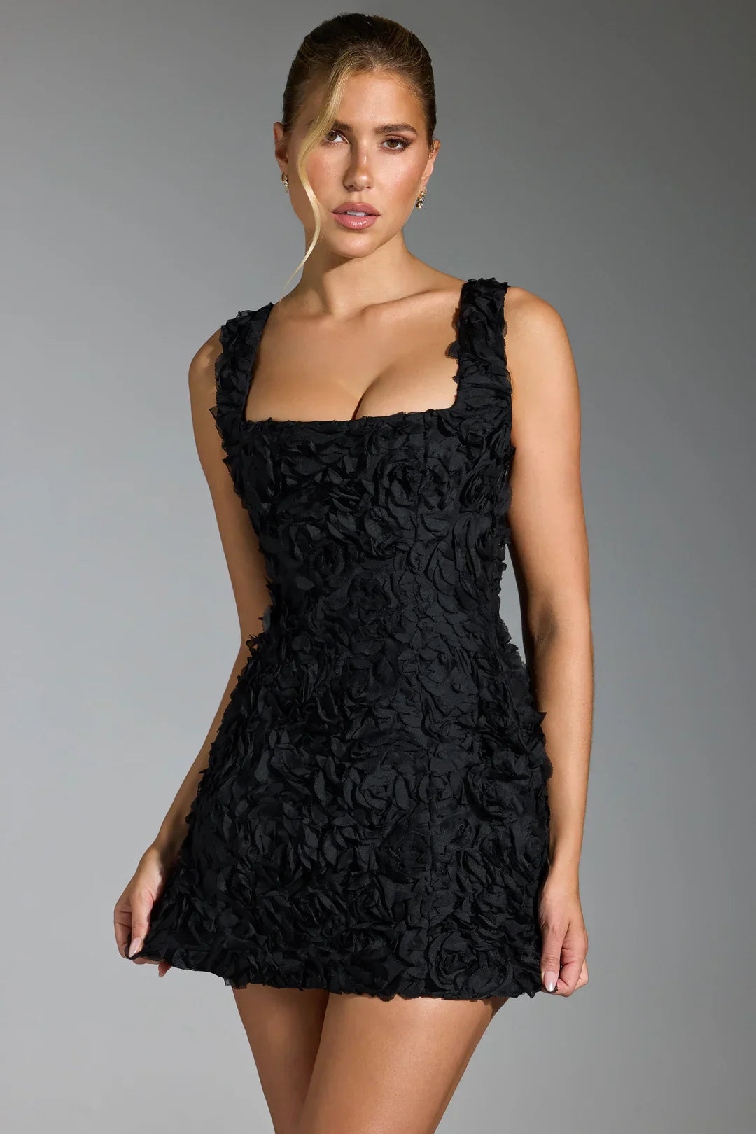 Korsetti minimekko kukkakuviolla - Trendikäs kesäasu-Mekot-EmiyoSuomi