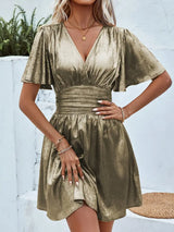 Fayruz - Minimekko V-pääntiellä - Volangihihnat-Mekot-EmiyoSuomi