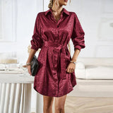 Tyylikäs Leopardi Mini Mekko Vyöllä vivano-warszawa