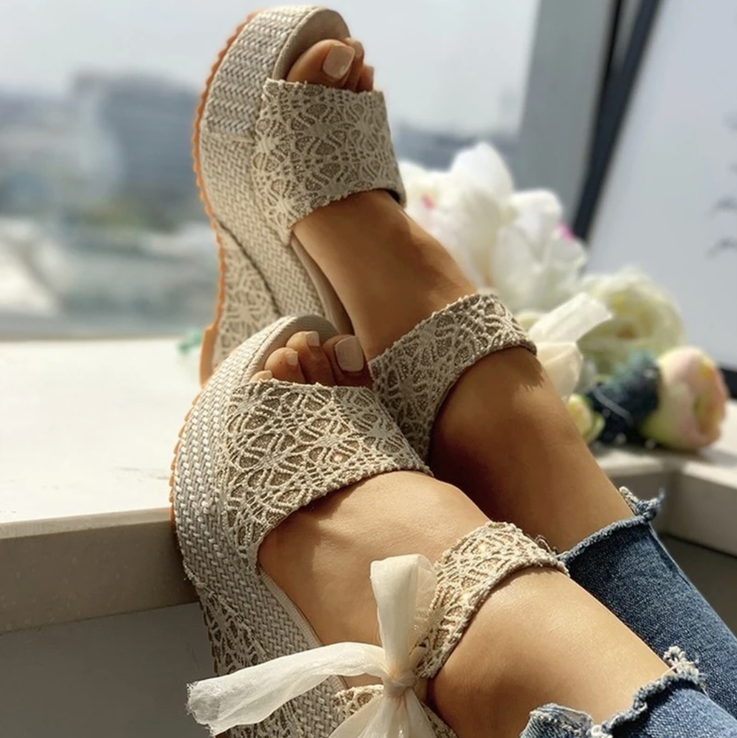 Naisten Korkeakorkoiset Kesäsandaalit – Elegantit Slip-On Alustakengät-Sandaalit-EmiyoSuomi