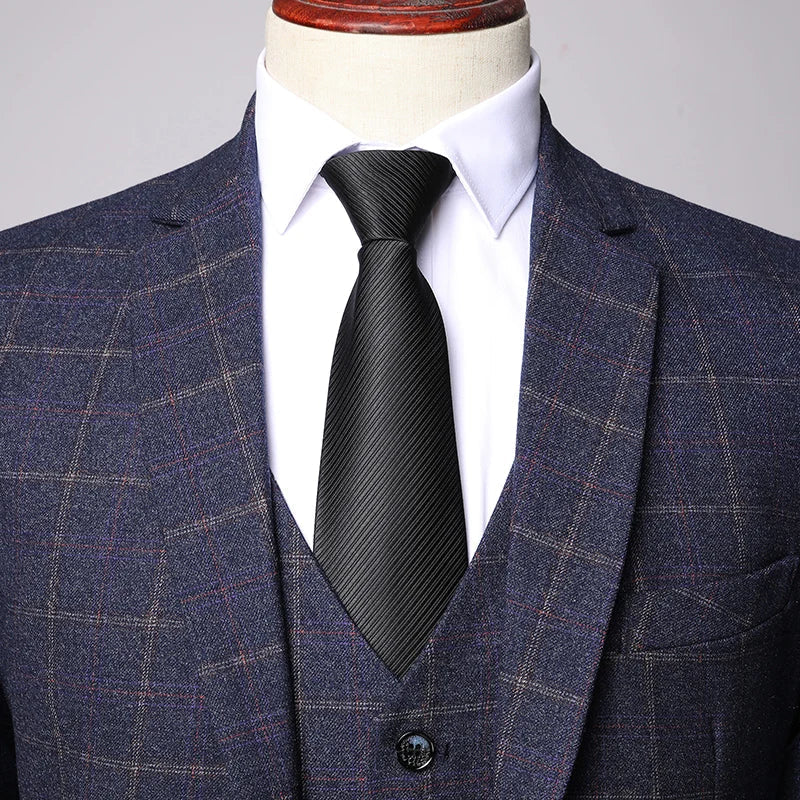 Miesten Kolmiosainen Puku – Slim Fit Ruutukuvio