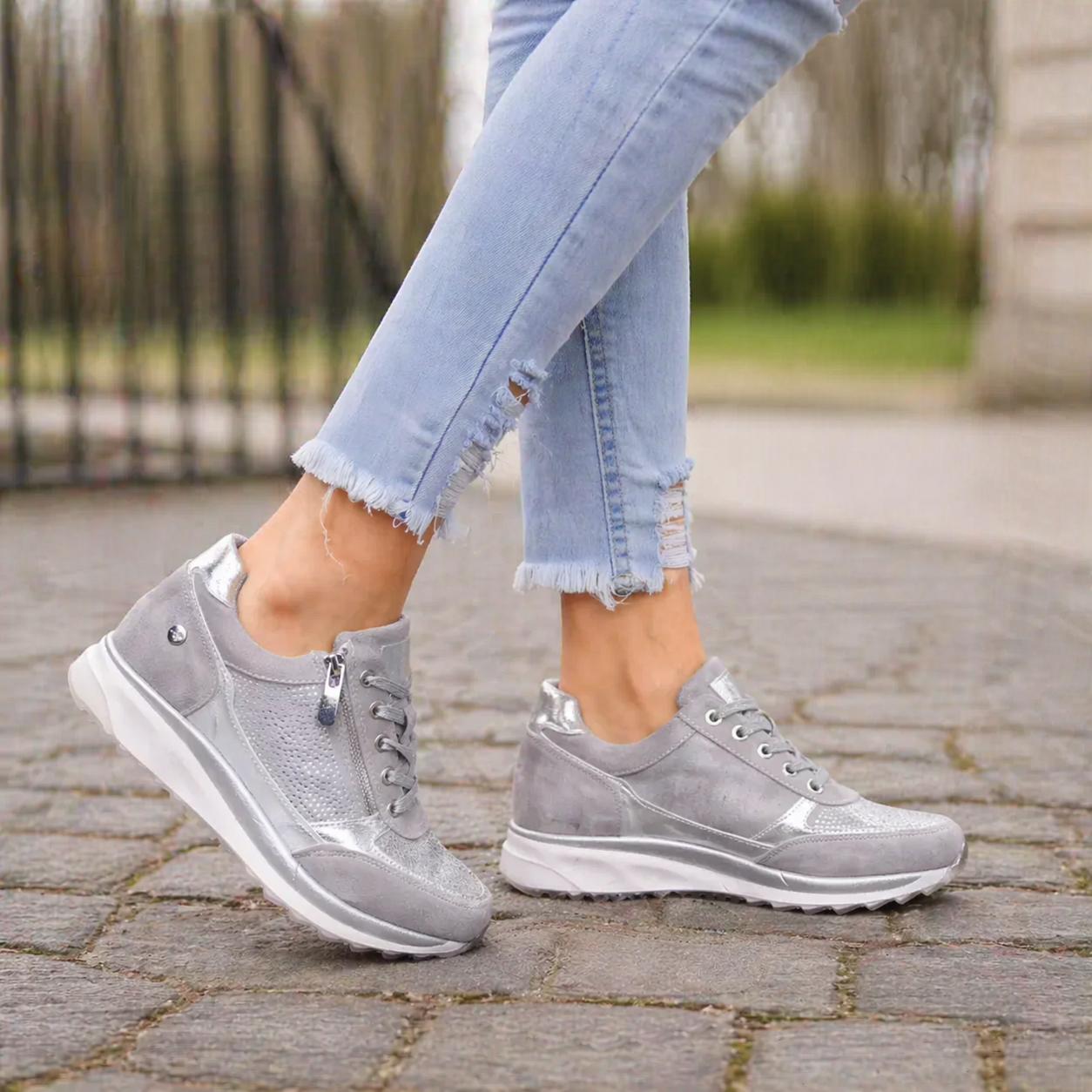 Naisten Sneakers - Mukavat & Glamouriset - Urheilulliset