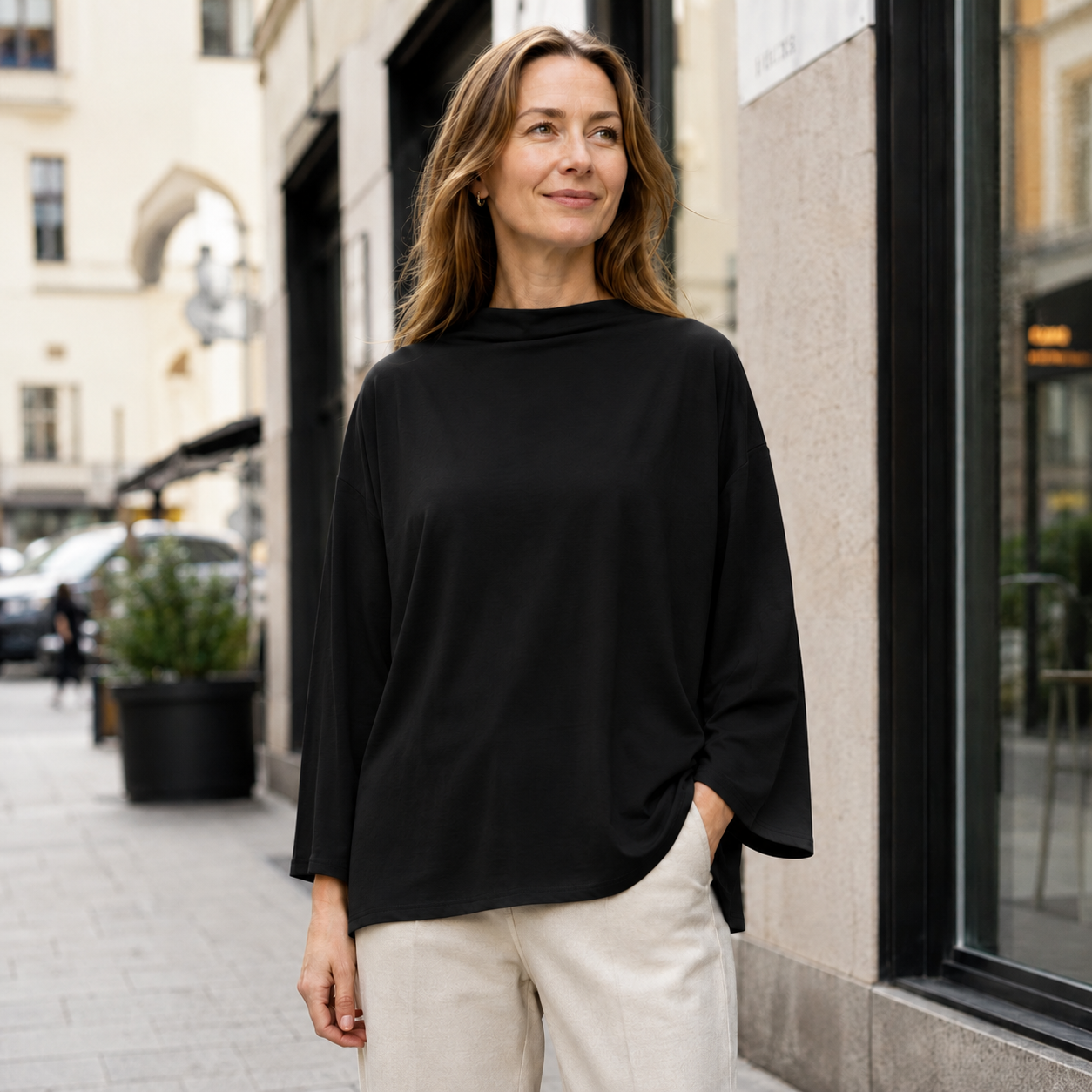 Dámská pohodlná halenka z polyesteru s krátkými rukávy