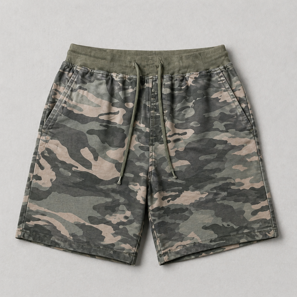 Calvin - Miesten camouflage-shortsit - Rento tyyli