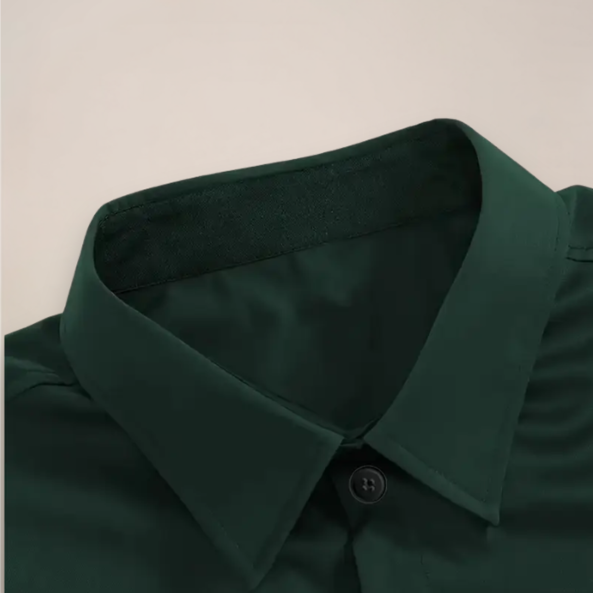 Miesten slim fit paita napillinen, työ ja arkikäyttö