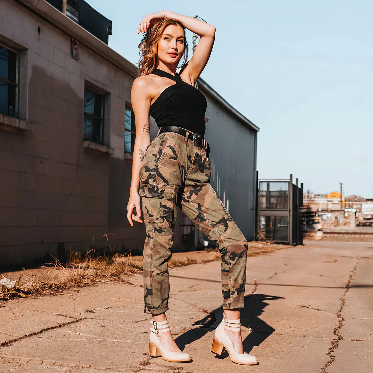 Muotikenkä - Nahka - Nilkkaremmi - EmiyoSuomi