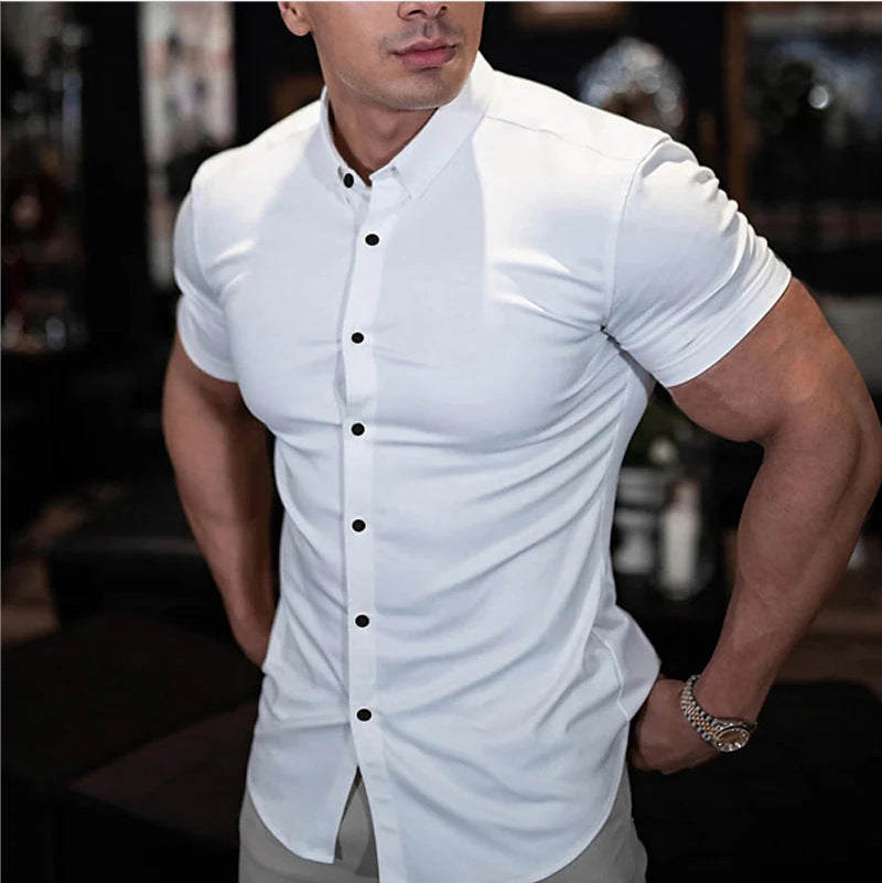 Miesten slim fit paita lyhyillä hihoilla, rento ja työpaitoihin sopiva
