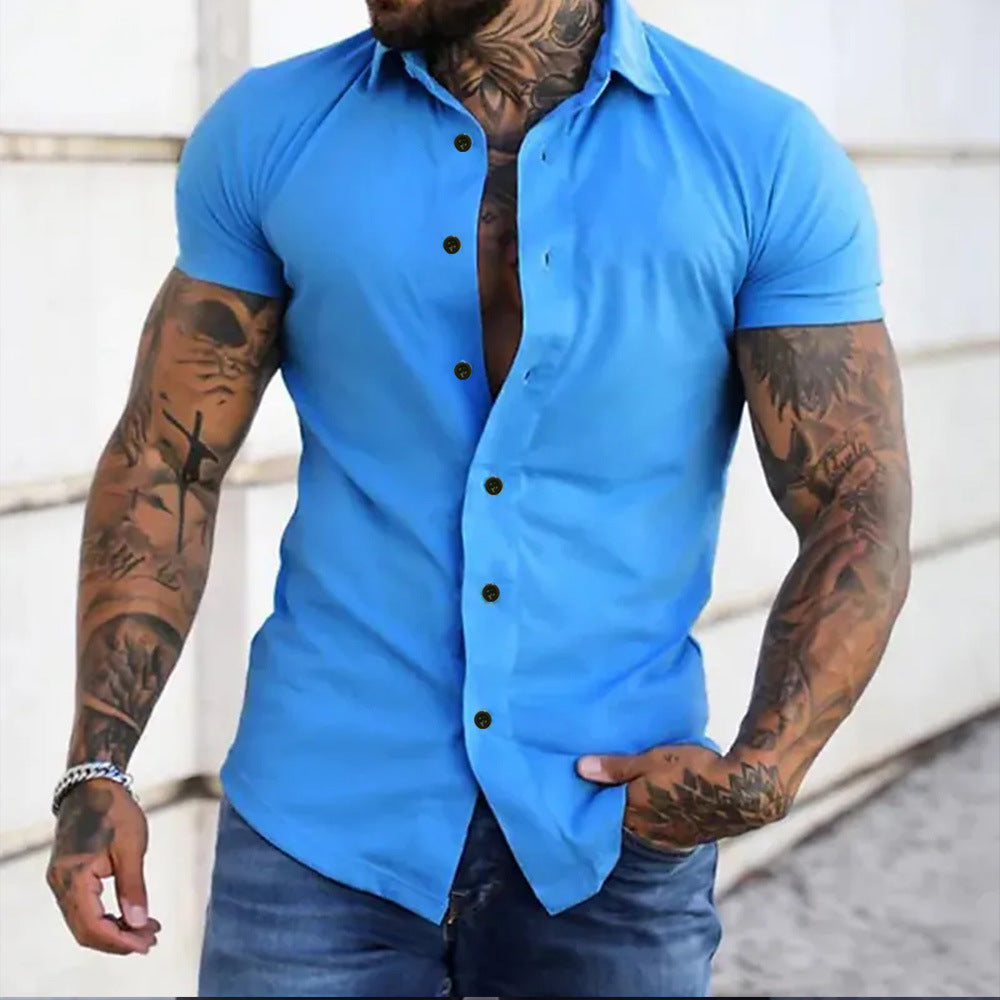 Miesten slim fit paita lyhyillä hihoilla, rento ja työpaitoihin sopiva