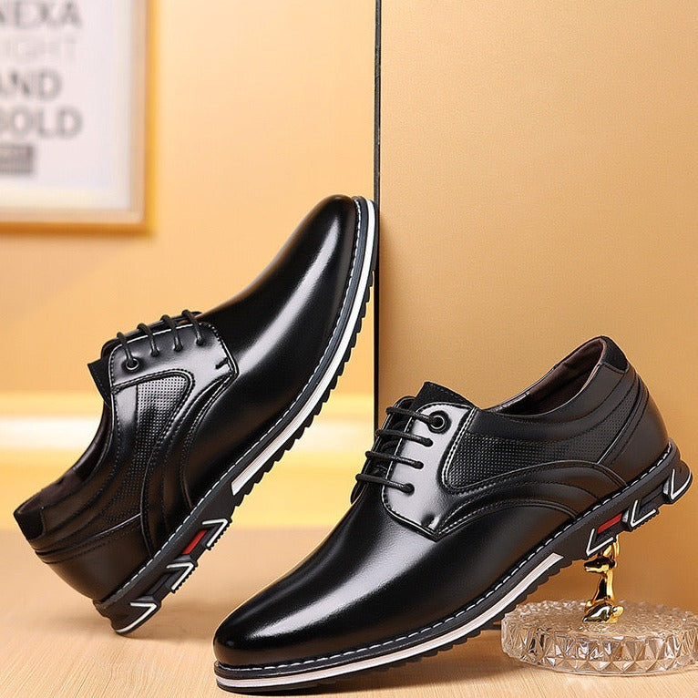 Miesten nahkaloaferit ortopedisillä ominaisuuksilla, slip-on muoto