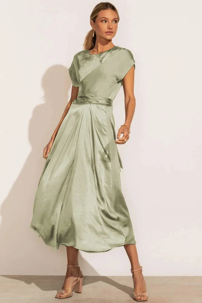 Evangeline - Robe satin élégante - Mode femme-Mekot-EmiyoSuomi