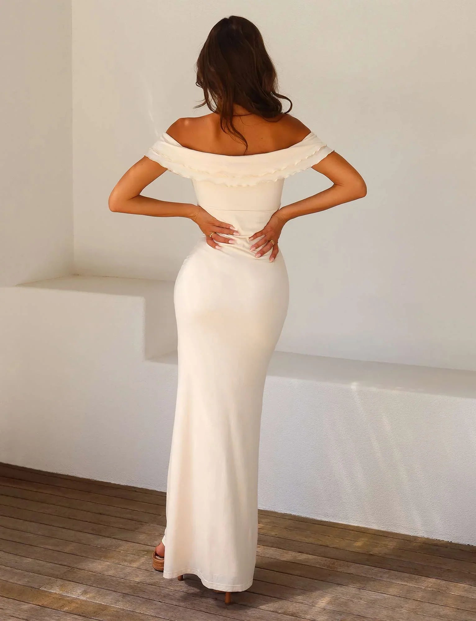 Robe française élégante - style intemporel - taille flatteuse-Mekot-EmiyoSuomi