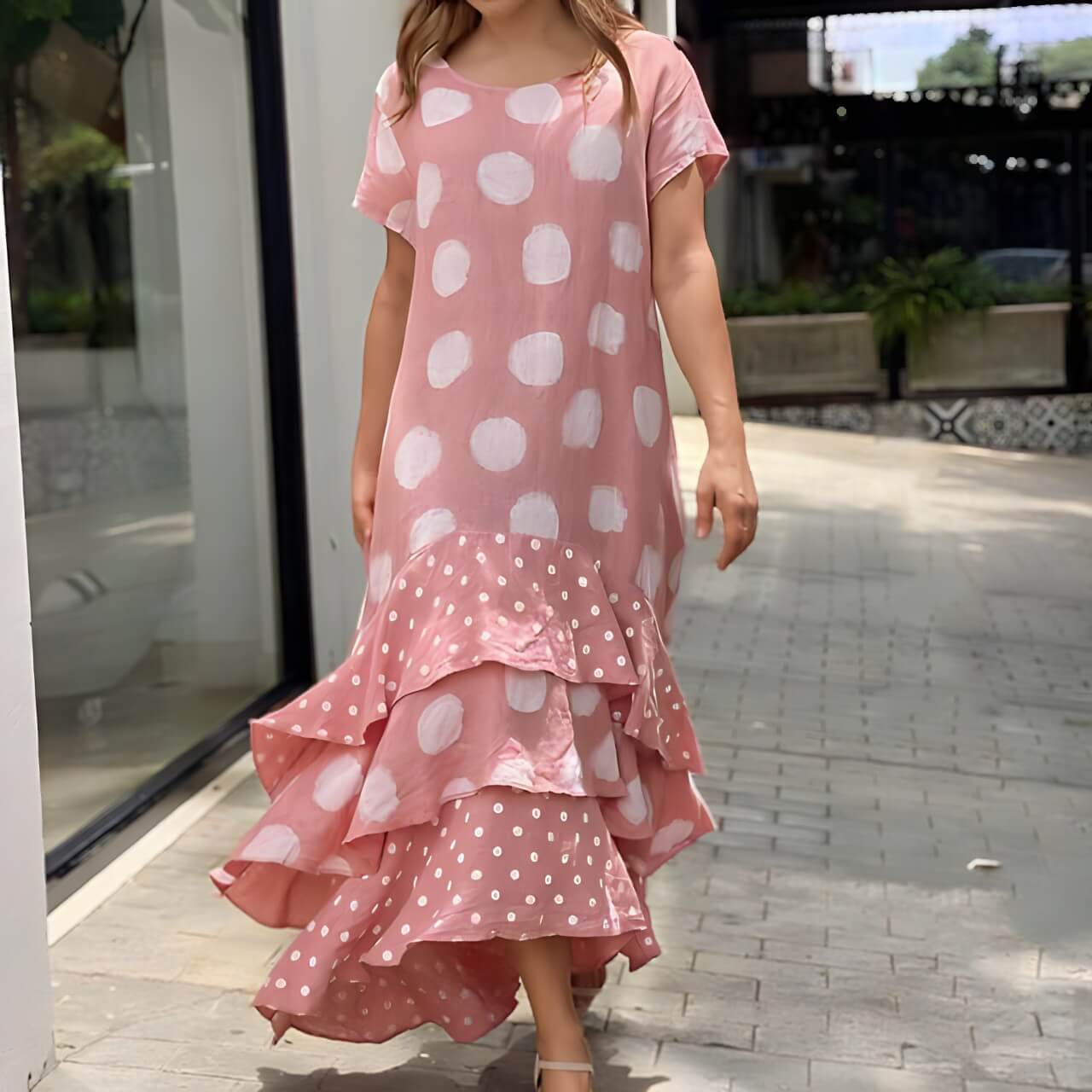 Longue Robe à Volants et Ruchés - Élégance Chic-Mekot-EmiyoSuomi
