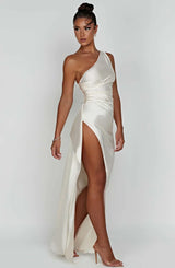 Amarelle - Yhden Olkapään Mekko - Tyylikäs Naisille-Mekot-EmiyoSuomi