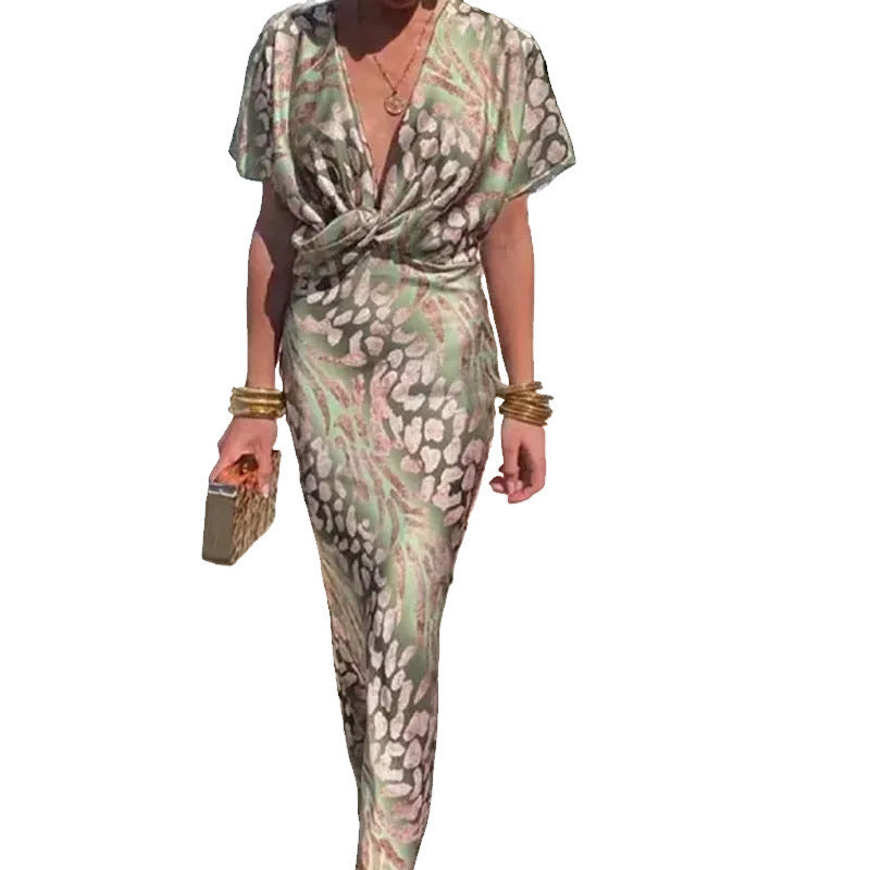 Sophie - Midimekko Käänteellä - Tyylikäs Printti-Mekot-EmiyoSuomi