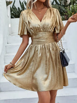 Fayruz - Minimekko V-pääntiellä - Volangihihnat-Mekot-EmiyoSuomi