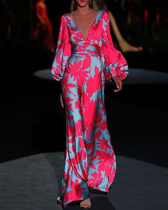 Brenda - V-pääntie mekko - Muodikas naisten vaate-Mekot-EmiyoSuomi