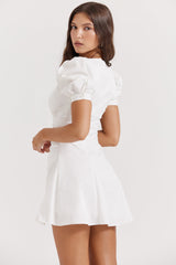 Robe blanche mini à manches bouffantes - Élégante - Mode-Mekot-EmiyoSuomi