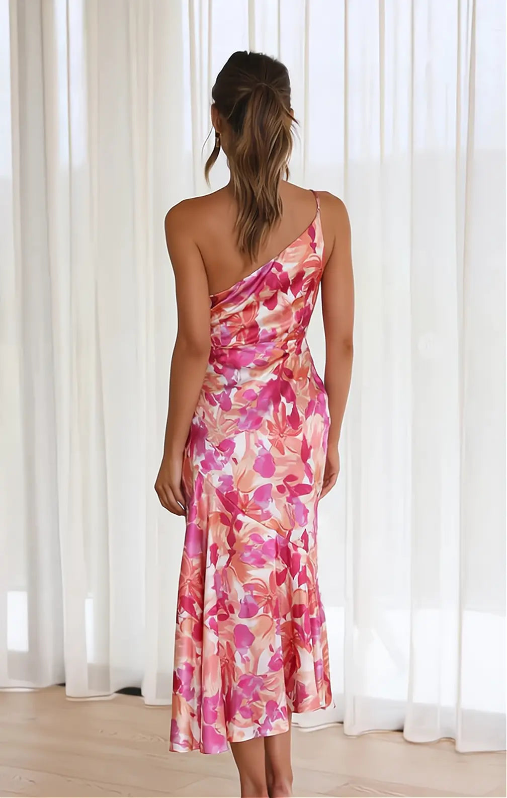 Helena Olkaimeton Kesämekko - Tyylikäs ja Elegantti vivano-warszawa