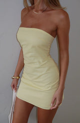 Olkaimeton kesämekko - Kevyt ja mukava - Tyylikäs valinta-Mekot-EmiyoSuomi