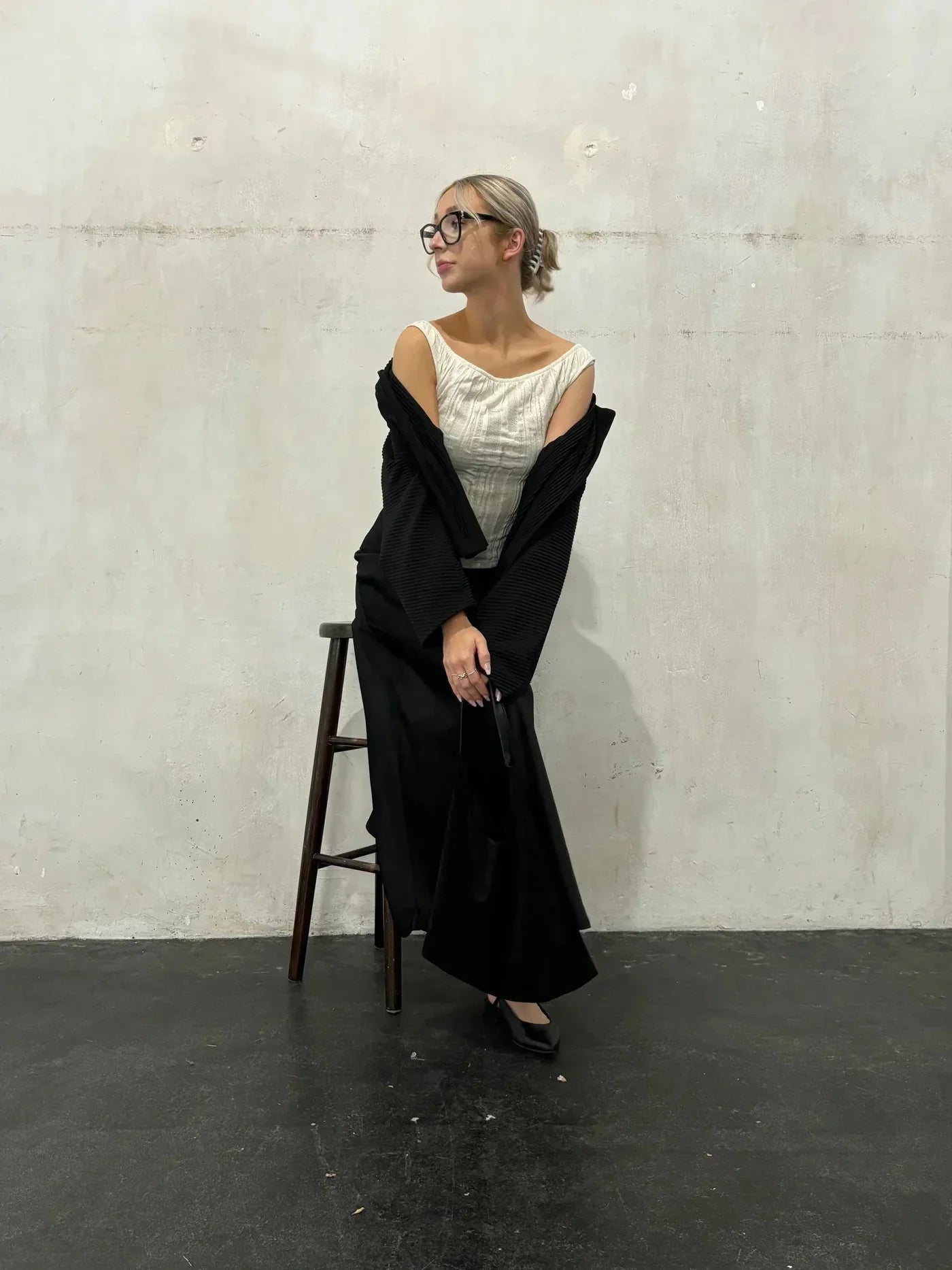 Liana - Pehmeä mokkannahkainen olkalaukku - EmiyoSuomi - Käsilaukku