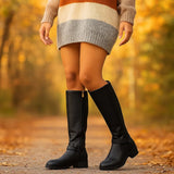 Naisten muotisaappaat - sivuvetoketju - koristevyö - Stilla - EmiyoSuomi - Saappaat Nainen