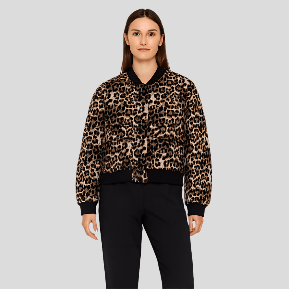 Pehmeä beige pilot jacket naisille - Mukava rento tyyli - EmiyoSuomi - Bomberjacket - Nainen