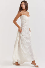 Vintage maksimekko vaaleancremillä pitsiyksityiskohdilla-Mekot-EmiyoSuomi