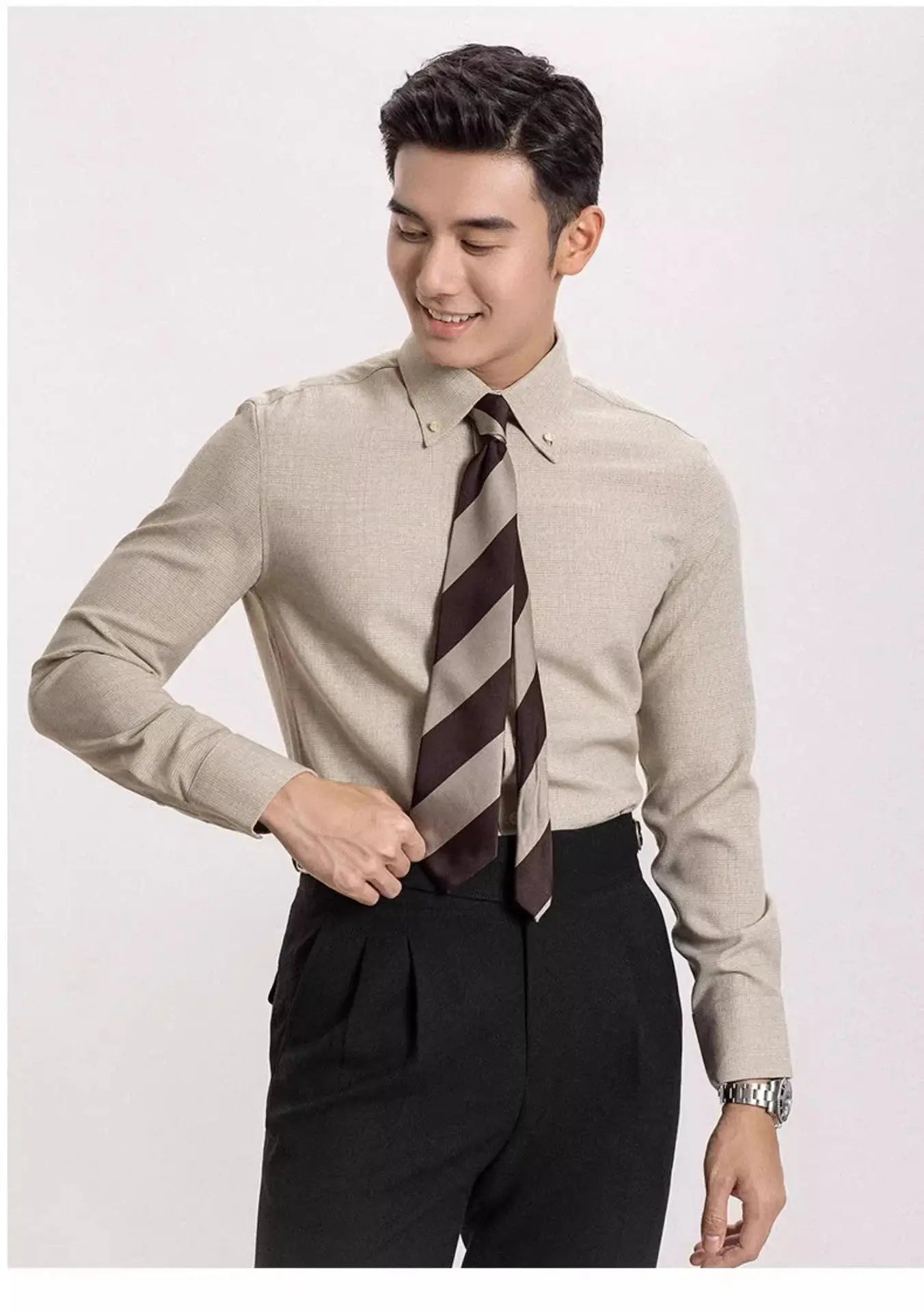 Serge Klassinen Napitettava Paita - EmiyoSuomi - Miesten T - paidat