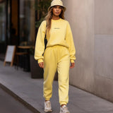 Tyylikäs Naisten Verryttelypuku Jade - Setti Huppari - Housut - Urheilu - EmiyoSuomi - Verkkapuku