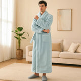 VeluLuxe – Tyylikäs Flanelli Kylpytakki Huipputasoisella Mukavuudella - EmiyoSuomi - Kylpytakit