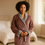 VeluSoft – Tyylikäs Fleece - kylpytakki Luksusmaisella Kontrastivärillä Rentoutumiseen - EmiyoSuomi - Kylpytakit