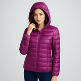 Vesi - ja tuulenpitävä takki - Eristeenä valkoiset hanhenhöyhenet - EmiyoSuomi - Naisten liivi