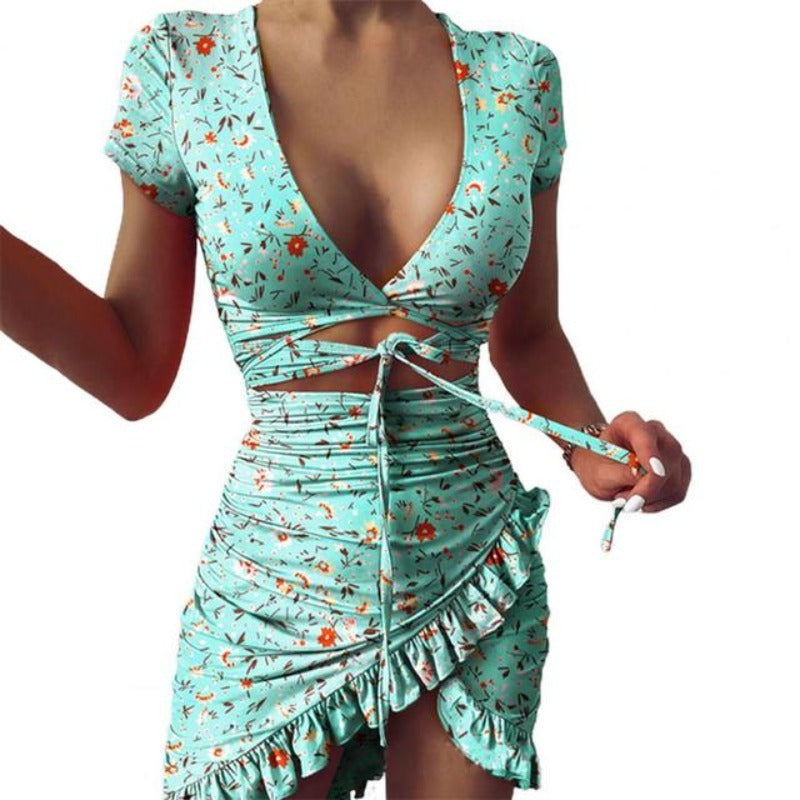 Calista | V-kaula-aukkoinen kukkakuvioinen setti-Clothing-EmiyoSuomi