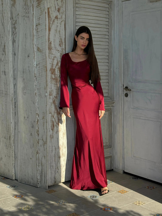 Elara Maksimekko - Ajaton Eleganssi - Pitkähihaiset-Mekot-EmiyoSuomi