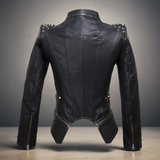 Naisten Nahkatakki - Fitted Biker - Niittikaulus & Hihansuut - Vetoketjuyksityiskohdat
