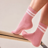 Pilates-sukat liukumattomalla pohjalla, hengittävää puuvillaa - nilkkapituus