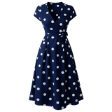 Polka Dot Mekko | Monipuolinen Kesämekko | Tyylikkäät Muodot
