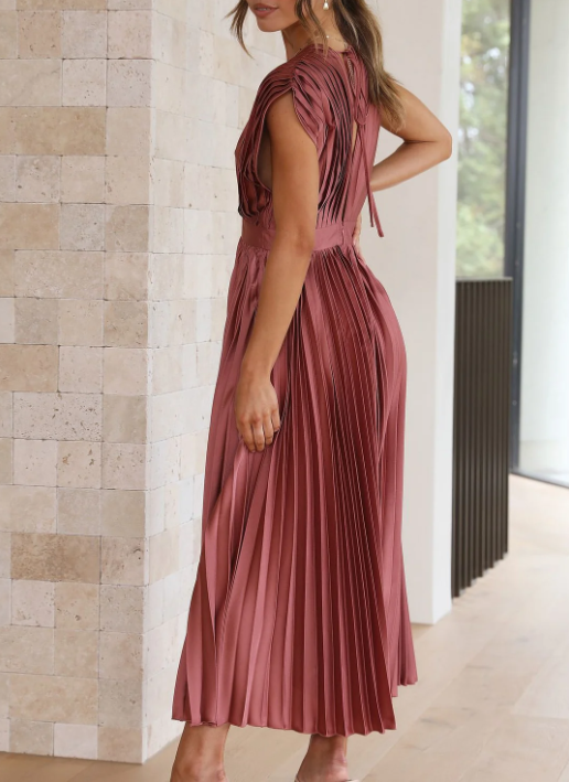 Cléophée - Elegantti ja hienostunut pitkä mekko-Mekot-EmiyoSuomi